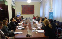 18. децембар 2012.године Учеснице радног састанка „Умрежавање народних посланица: искуства женских кокуса“